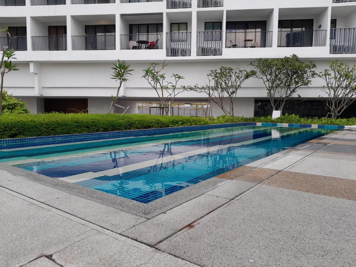 The Landmark Comfort Relax Spacious Sea View By Iz Tanjung Tokong エクステリア 写真
