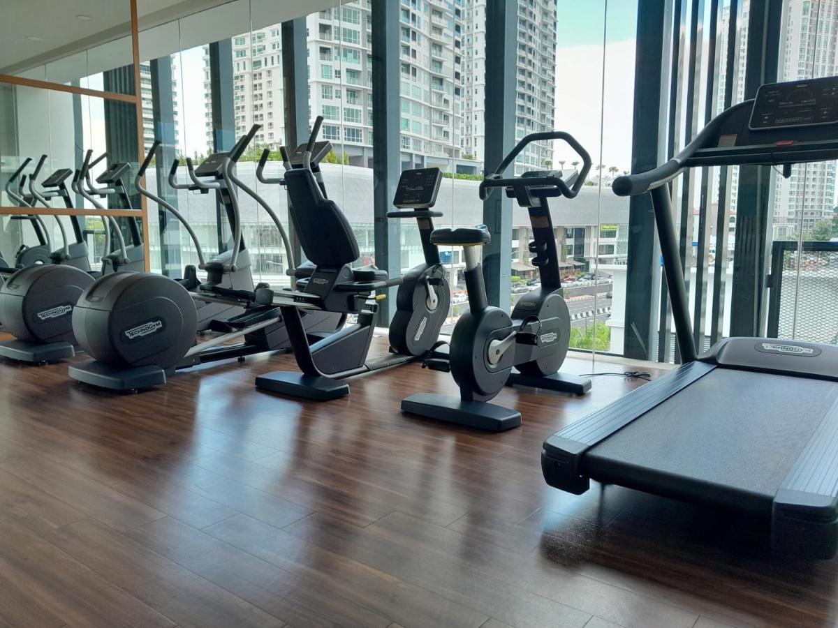 The Landmark Comfort Relax Spacious Sea View By Iz Tanjung Tokong エクステリア 写真